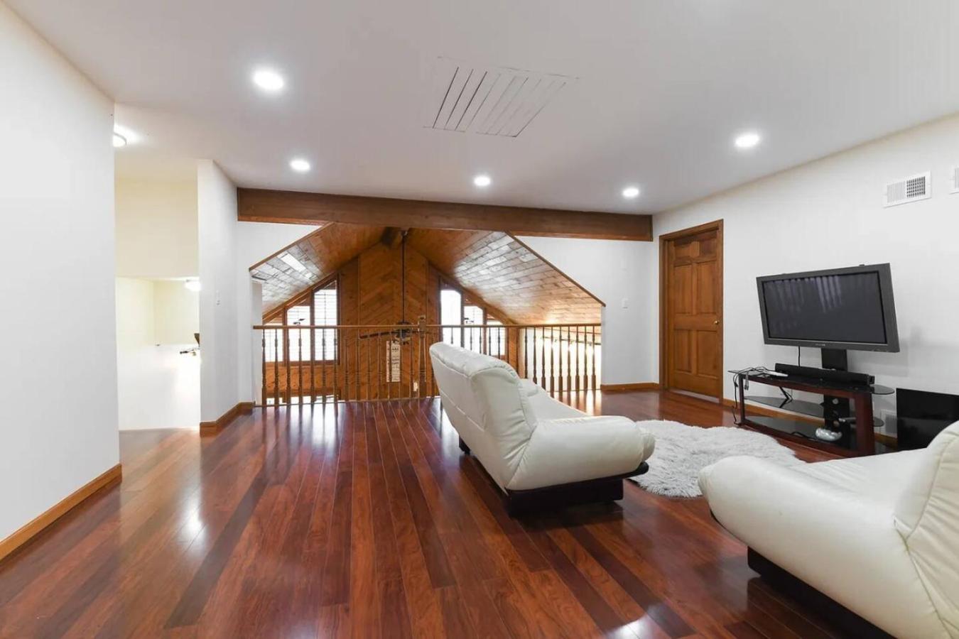 Secluded Lakehouse Retreat With Boat Pier Antioch ภายนอก รูปภาพ